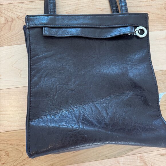 Vegan Leather Everyday Bag - Picture 4 of 7